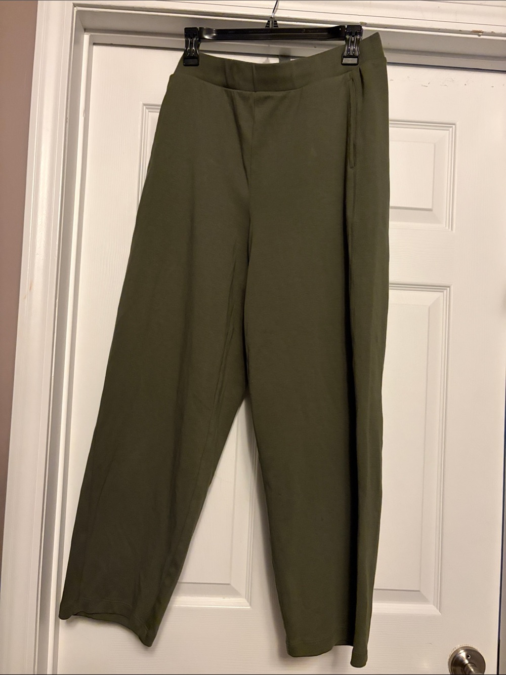 Lands’ End Barrel Knit Pants in Olive